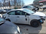 NISSAN VERSA 1.6 S 3N1CN8BV2RL899565 снимка