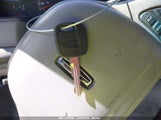 LINCOLN TOWN CAR CARTIER 1LNHM83W82Y671518 fotografie