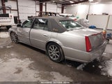 CADILLAC DTS PERFORMANCE 1G6KD579X7U136107 photo