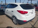 HYUNDAI TUCSON GL KM8JT3AB6BU243526 снимка