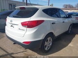 HYUNDAI TUCSON GL KM8JT3AB6BU243526 снимка