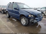 MERCEDES-BENZ ML 430 4JGAB72E1YA198542 снимка