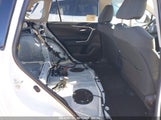 TOYOTA RAV4 XLE 2T3P1RFV4RC472537 снимка