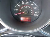 KIA SORENTO LX 5XYKT3A14BG018619 снимка