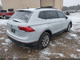 VOLKSWAGEN TIGUAN 2.0T SE/2.0T SEL 3VV3B7AX7JM086614 снимка