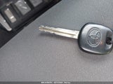 TOYOTA TUNDRA SR5 5.7L V8 5TFUY5F12HX677173 снимка