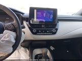 TOYOTA COROLLA SE 5YFS4MCE3RP183120 снимка