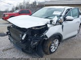 KIA SORENTO 3.3L LX 5XYPGDA54KG440957 photo