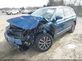 VOLKSWAGEN TIGUAN 2.0T SE/2.0T SE R-LINE BLACK/2.0T SEL 3VV2B7AX1LM137572 photo
