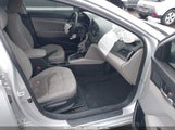 HYUNDAI ELANTRA SE 5NPD74LF9JH356083 снимка