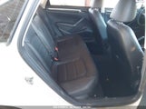 VOLKSWAGEN PASSAT 2.0T SE 1VWBA7A3XJC004237 снимка