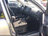 VOLKSWAGEN TIGUAN LIMITED 2.0T WVGAV7AXXJK001751 fotografie