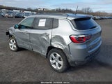 JEEP COMPASS LATITUDE 4X4 3C4NJDBB8KT596800 снимка