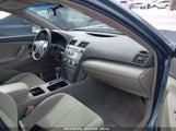 TOYOTA CAMRY LE 4T1BE46K79U859419 снимка