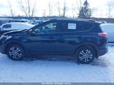 TOYOTA RAV4 LE JTMBFREV6HJ169686 снимка