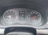 VOLKSWAGEN PASSAT 1.8T S 1VWAT7A3XEC115933 снимка