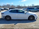 TOYOTA CAMRY SE AWD 4T1G11BK2PU076186 photo