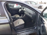 VOLKSWAGEN JETTA 1.4T R-LINE/1.4T S/1.4T SE 3VWC57BU3MM032884 снимка