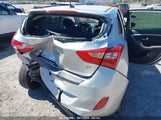 HYUNDAI ELANTRA GT KMHD35LHXGU340472 photo