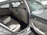 HYUNDAI SONATA HYBRID SE KMHE24L16GA008695 photo