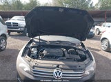 VOLKSWAGEN PASSAT 1.8T LIMITED EDITION 1VWAT7A39FC104889 photo