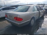 MERCEDES-BENZ E 320 WDBJF55F3VA391335 снимка