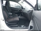 MITSUBISHI OUTLANDER SPORT 2.0 ES/2.0 LE JA4AP3AU0HZ008569 photo