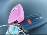 TOYOTA RAV4 XLE 2T3W1RFV3MC096191 снимка