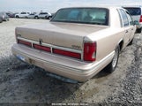 LINCOLN TOWN CAR EXECUTIVE 1LNLM81W7VY612655 снимка