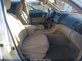 TOYOTA HIGHLANDER HYBRID JTEEW41A882017059 снимка