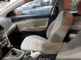 HYUNDAI ELANTRA SE 5NPD74LF3LH614939 снимка