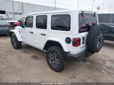 JEEP WRANGLER 4-DOOR SAHARA 4X4 1C4PJXEN6SW526206 fotografie