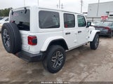 JEEP WRANGLER 4-DOOR SAHARA 4X4 1C4PJXEN6SW526206 fotografie