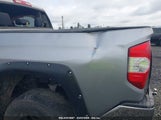 TOYOTA TUNDRA SR5 5.7L V8 5TFDY5F14JX736133 fotografie