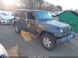JEEP WRANGLER JK UNLIMITED SPORT S 4X4 1C4BJWDG2JL810424 fotografie