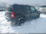 Jeep Patriot Latitude 1C4NJRFB6CD689247 снимка
