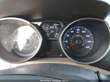 HYUNDAI ELANTRA GLS 5NPDH4AE5DH380070 снимка