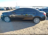 Toyota Corolla Le 5YFBURHE9FP227106 снимка