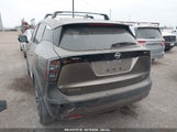 NISSAN KICKS SR FWD 3N8AP6DA5SL353107 photo