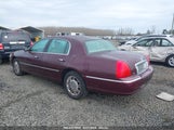 LINCOLN TOWN CAR SIGNATURE LIMITED 1LNHM82W56Y648219 photo