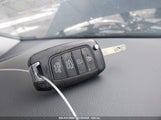 HYUNDAI SONATA SE KMHL24JA8PA262662 photo