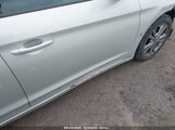 HYUNDAI ELANTRA SE 5NPD84LFXHH204191 снимка