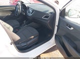 HYUNDAI ACCENT SE 3KPC24A65ME147672 снимка