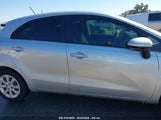 KIA RIO LX KNADM5A37E6321384 fotografie