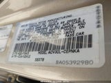 TOYOTA CAMRY LE 4T1BE32KX3U681903 снимка