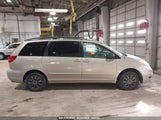 TOYOTA SIENNA LE 5TDZA23C76S533507 снимка