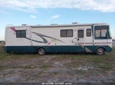 FORD F550 SUPER DUTY STRIPPED CHASS 3FCNF53S8XJA29964 fotografie