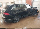 VOLKSWAGEN TIGUAN 2.0T SE 3VV2B7AX0NM111869 снимка