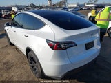 TESLA MODEL Y AWD/LONG RANGE DUAL MOTOR ALL-WHEEL DRIVE 7SAYGDEE1PA128818 photo