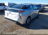 TOYOTA PRIUS TWO JTDKBRFU7J3073805 снимка